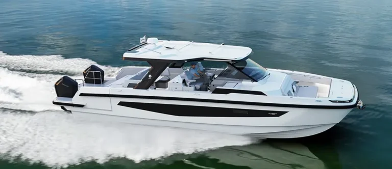 45S-20240920 Running render side view-1042x450