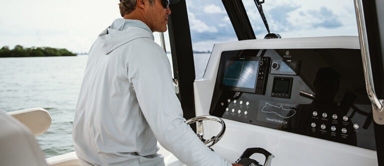 aqu-10698-28-molokai-gallery1