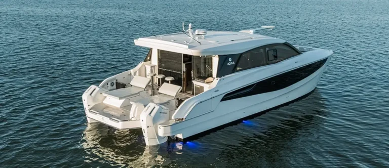 4-coupe-gallery-aft-1042x450