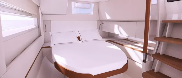 aquila-50ES-sail-guest-cabin-aft-starboard-1042x450